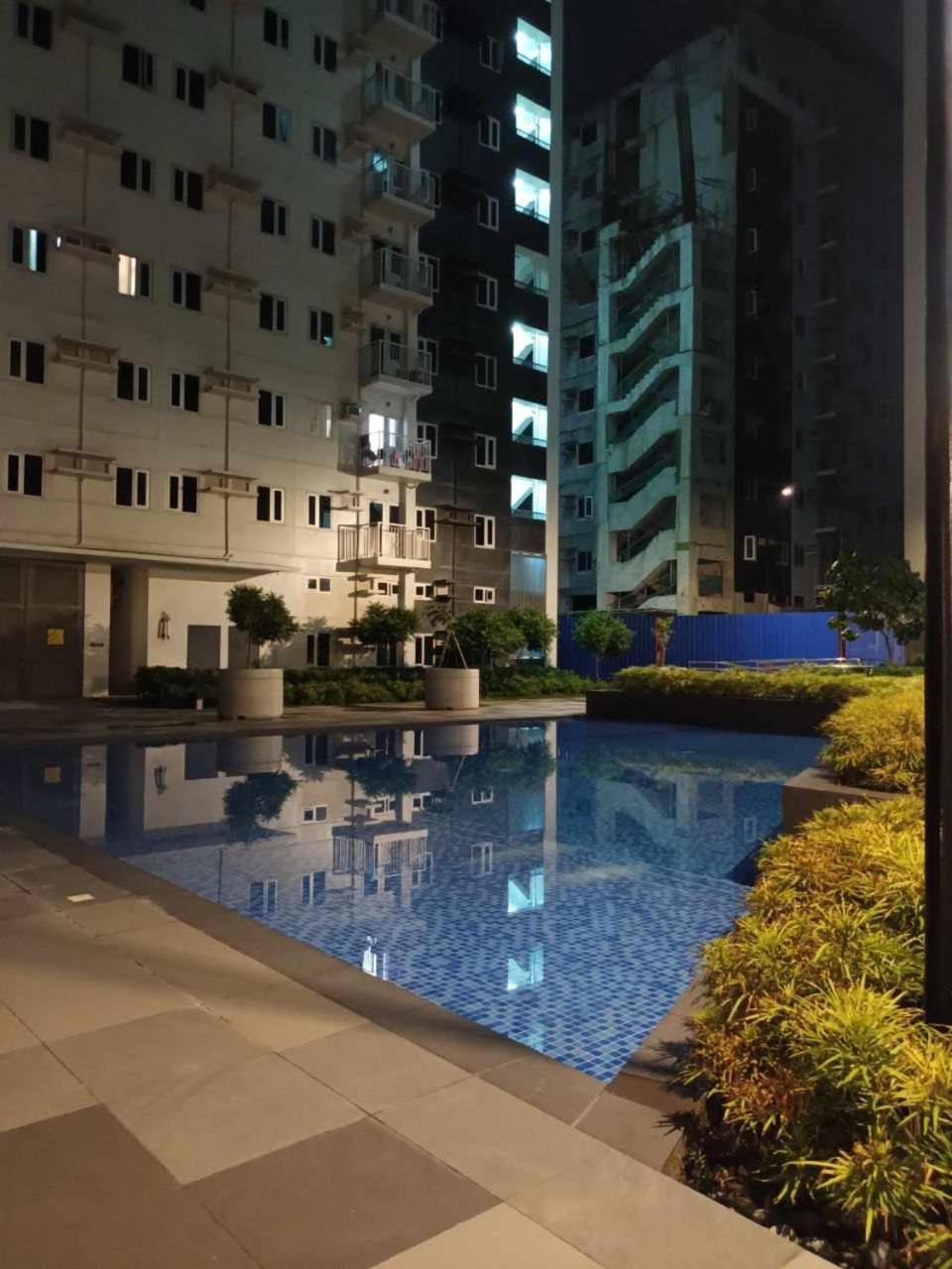 The J-Ma Ultiescape Charm Residences Condo Cainta Exteriör bild